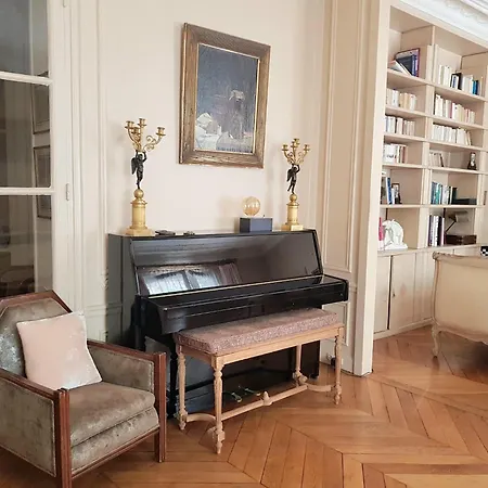 2 Private In An Elegant Haussmannian باريس