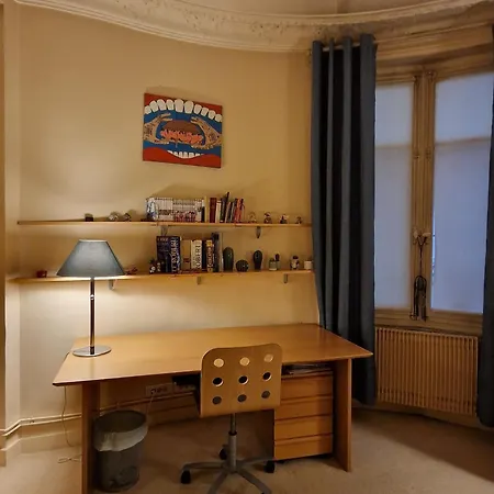 2 Private In An Elegant Haussmannian Privatunterkunft Paris