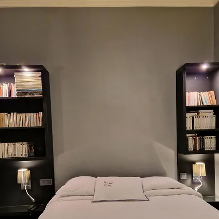 2 Private In An Elegant Haussmannian * Paris