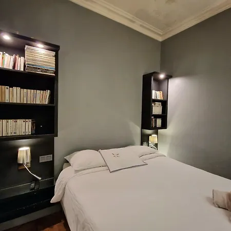 2 Private In An Elegant Haussmannian Privatunterkunft *