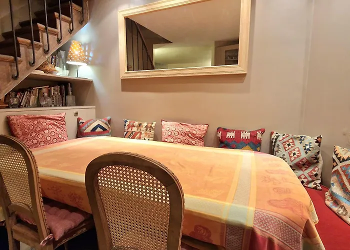 2 Private In An Elegant Haussmannian منزل للإقامة *