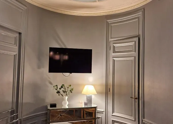 منزل للإقامة 2 Private In An Elegant Haussmannian باريس